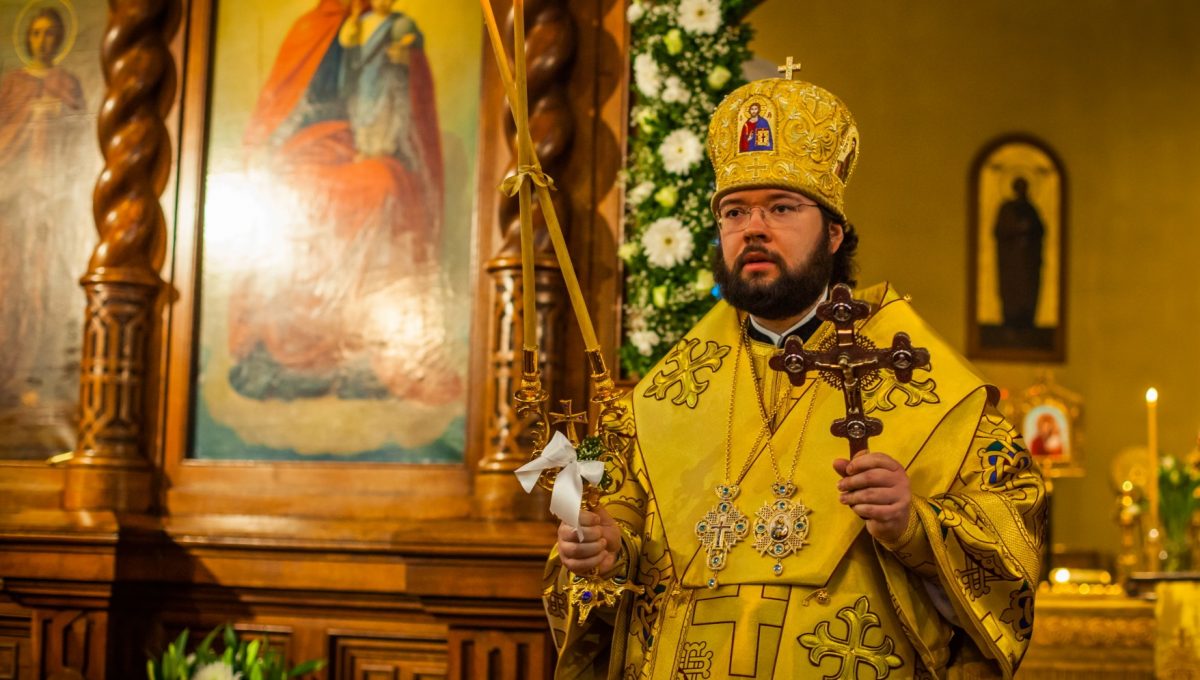 Епископ Антоний совершил Божественную Литургию в Петропавловском храме г.Карловы Вары