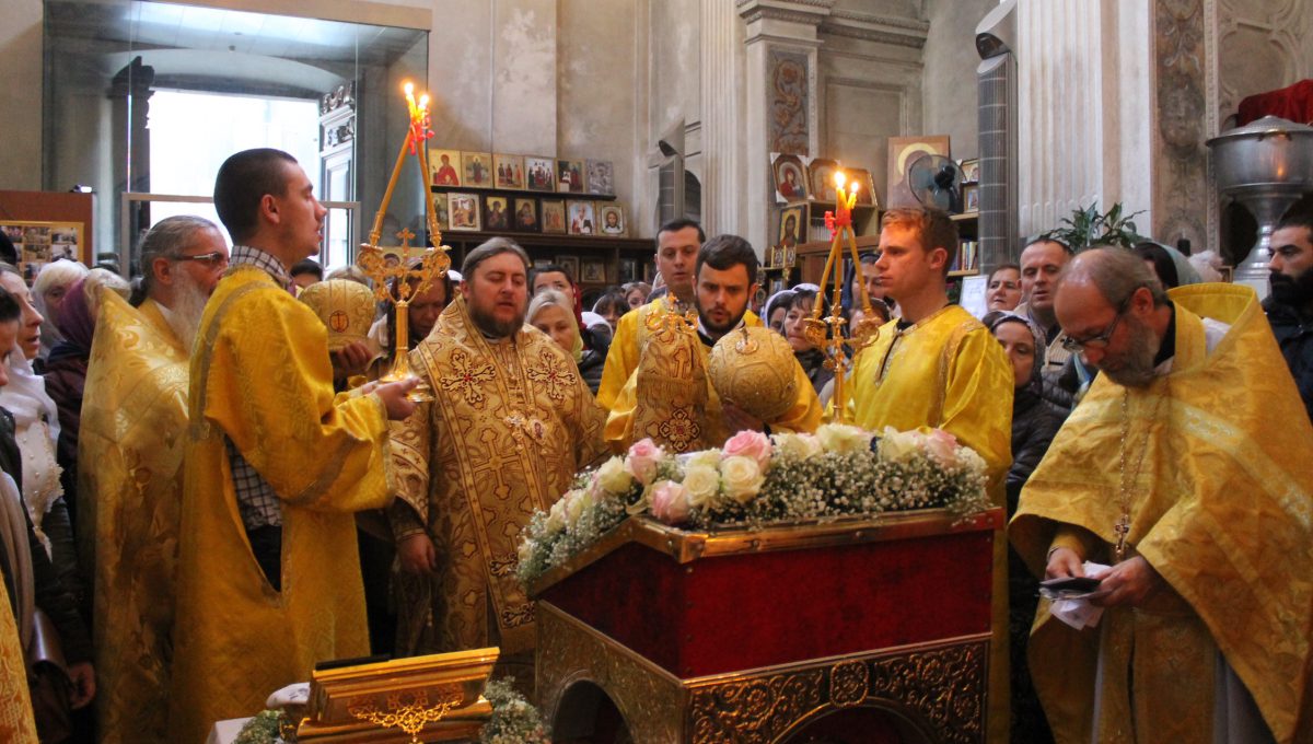 Епископ Матфей совершил воскресную литургию в Милане