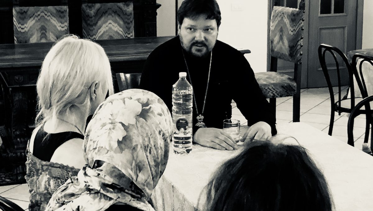Епископ Наро-Фоминский Иоанн провёл беседу с прихожанами