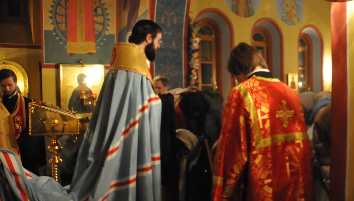 Митрополит Антоний совершил акафистное пение святой великомученице Екатерине